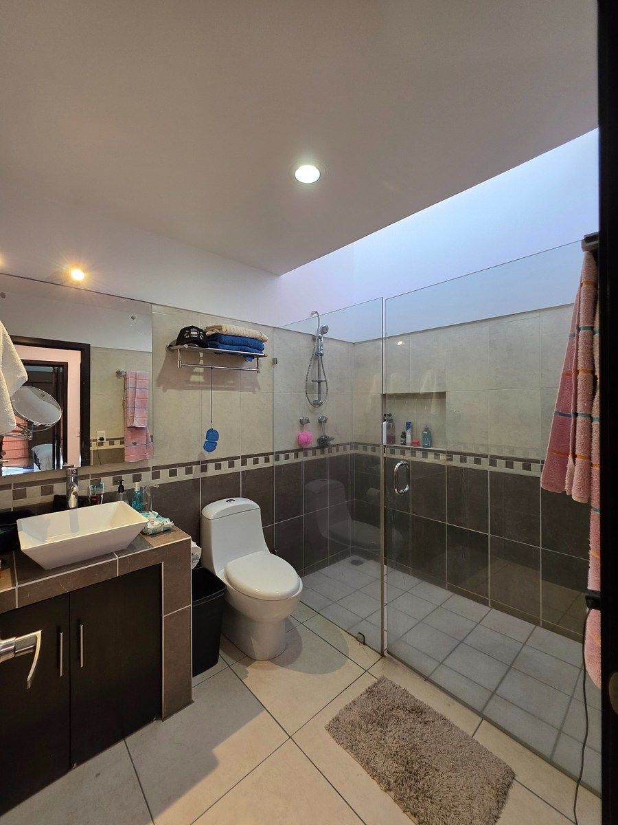 baño, photo 12 of 16