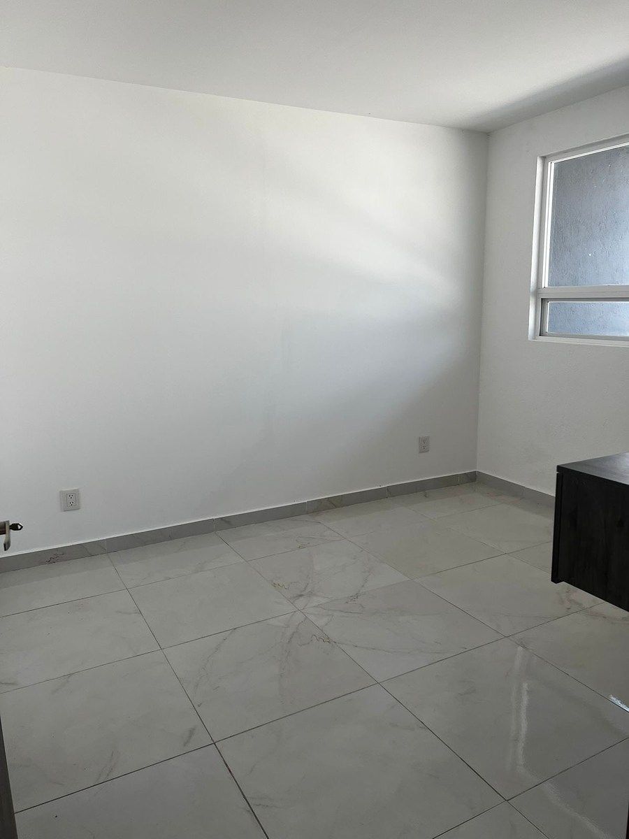 House in Gated Community in Zákia, El Marqués, photo 4 of 27