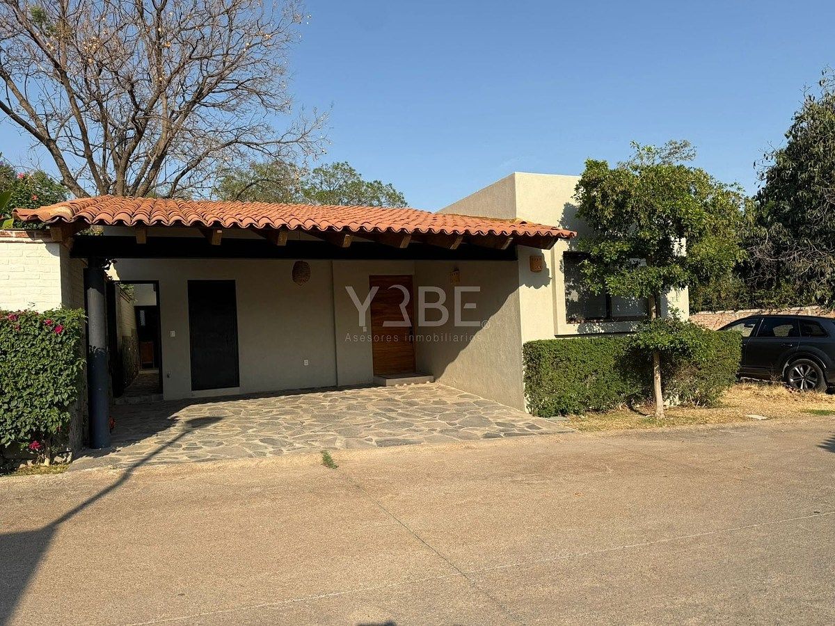 Casa en venta o renta en La Reserva Ajijic, foto 1 de 12