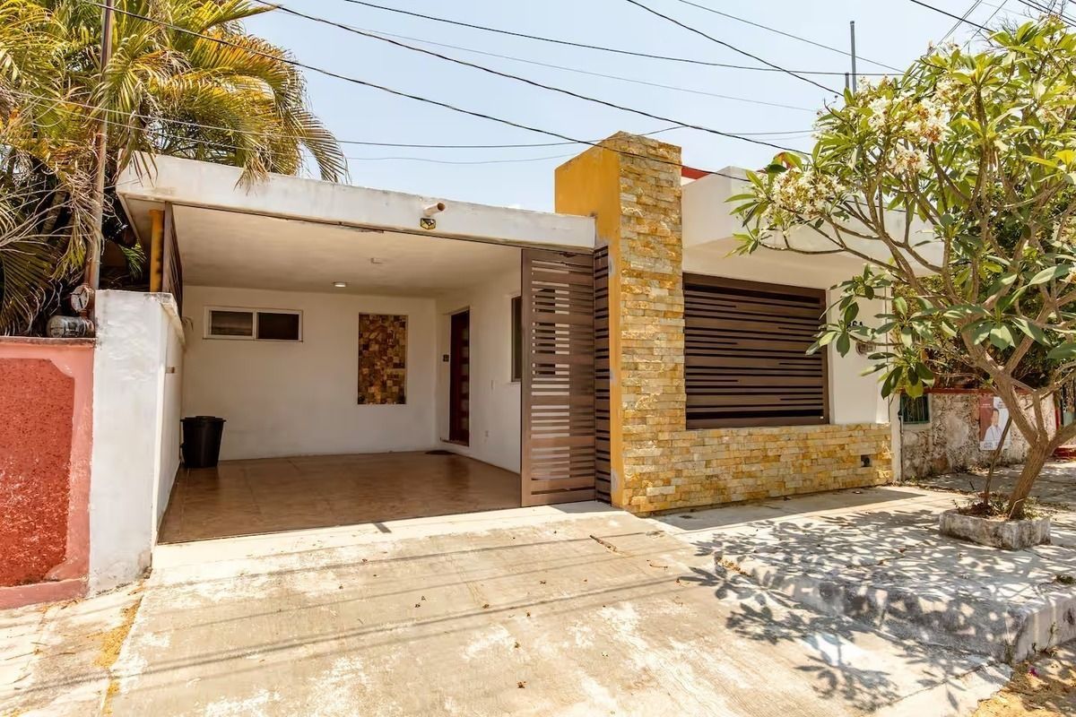 Casa de una planta en venta en García Ginerés, foto 1 de 36