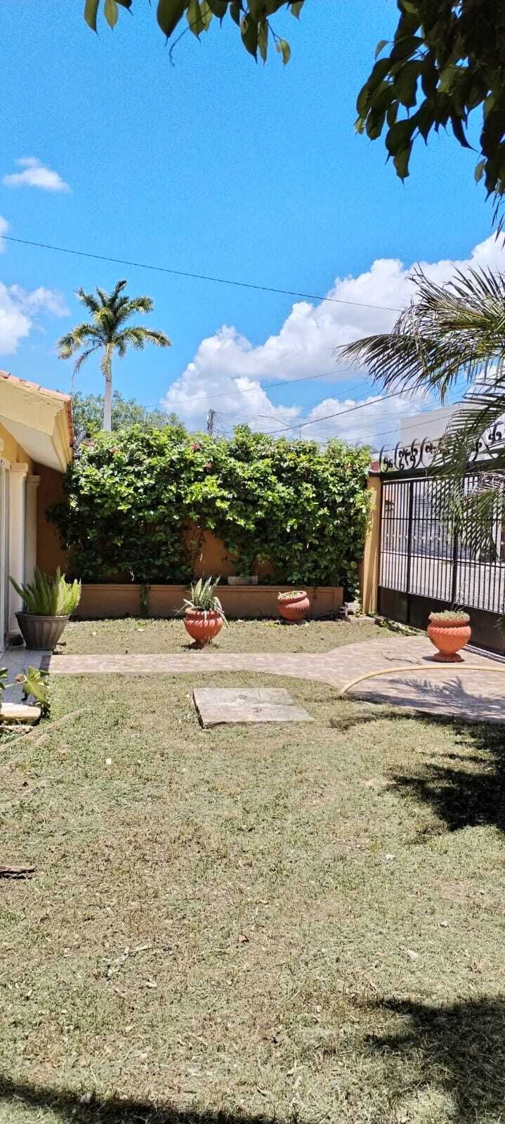 Casa en Montecarlo, Mérida, foto 2 de 24