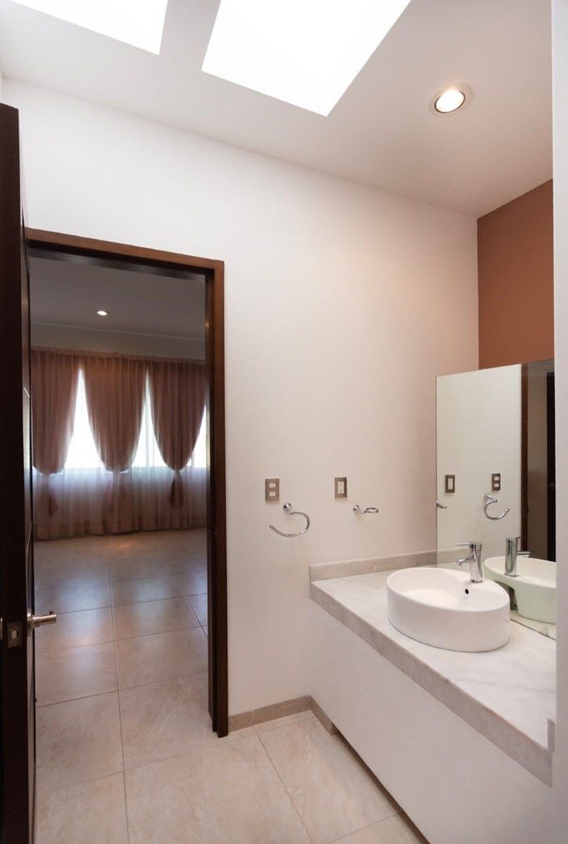 Casa en El Mayorazgo Residencial, León, foto 17 de 27