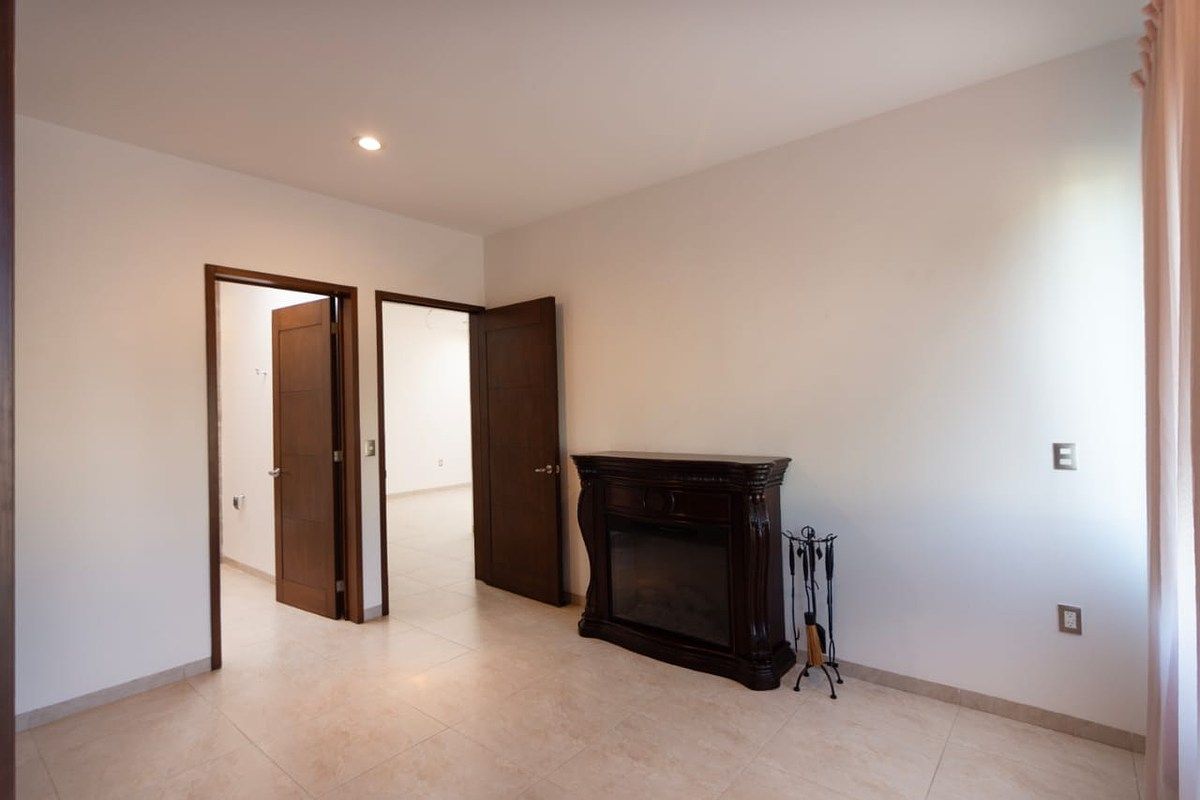 Casa en El Mayorazgo Residencial, León, foto 21 de 27