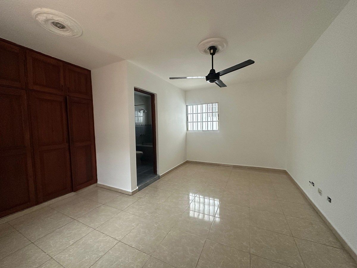Casa en Don Honorio, Santo Domingo Centro (Distrito Nacional), foto 9 de 10