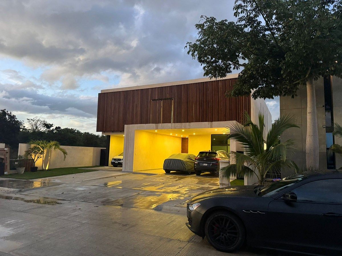 Hermosa residencia al norte de Mérida, foto 1 de 9