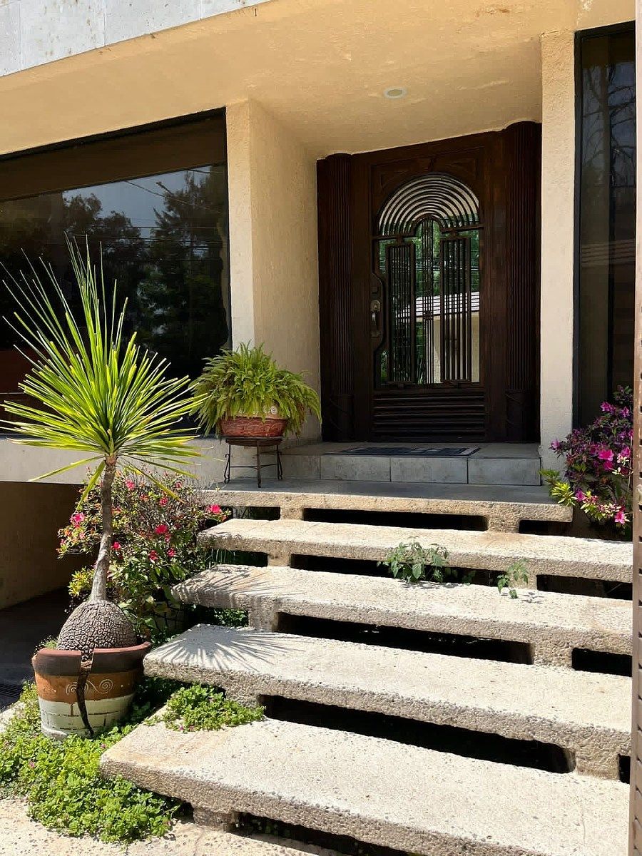 House in Ciudad Satélite, Naucalpan de Juárez, photo 2 of 19