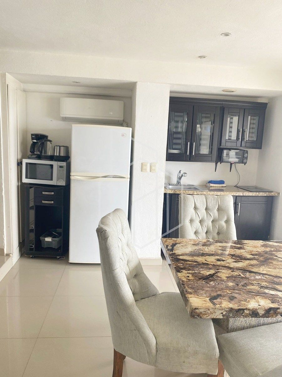 Departamento en Venta Y Renta - Condomar, Puerto Vallarta. - foto 3