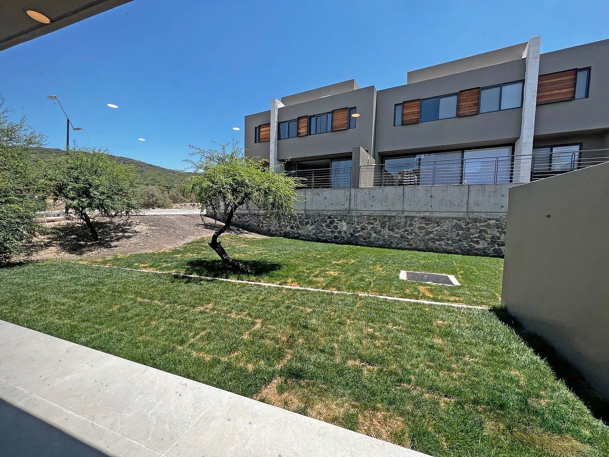 House in Gated Community in Altozano el Nuevo Querétaro, Querétaro, photo 16 of 16