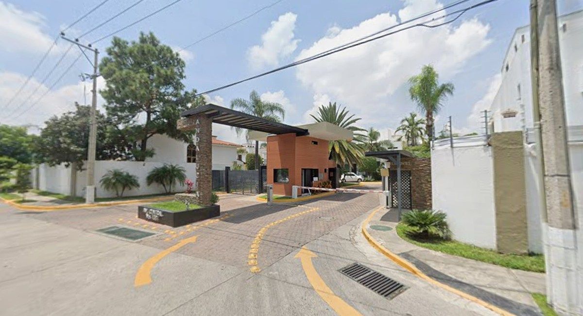 Casa en Parque de La Castellana, Zapopan, foto 2 de 15