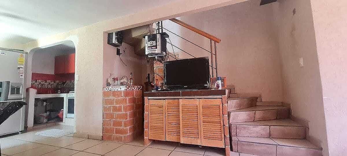 Casa em Hacienda del Bosque, Tecámac, foto 3 de 26