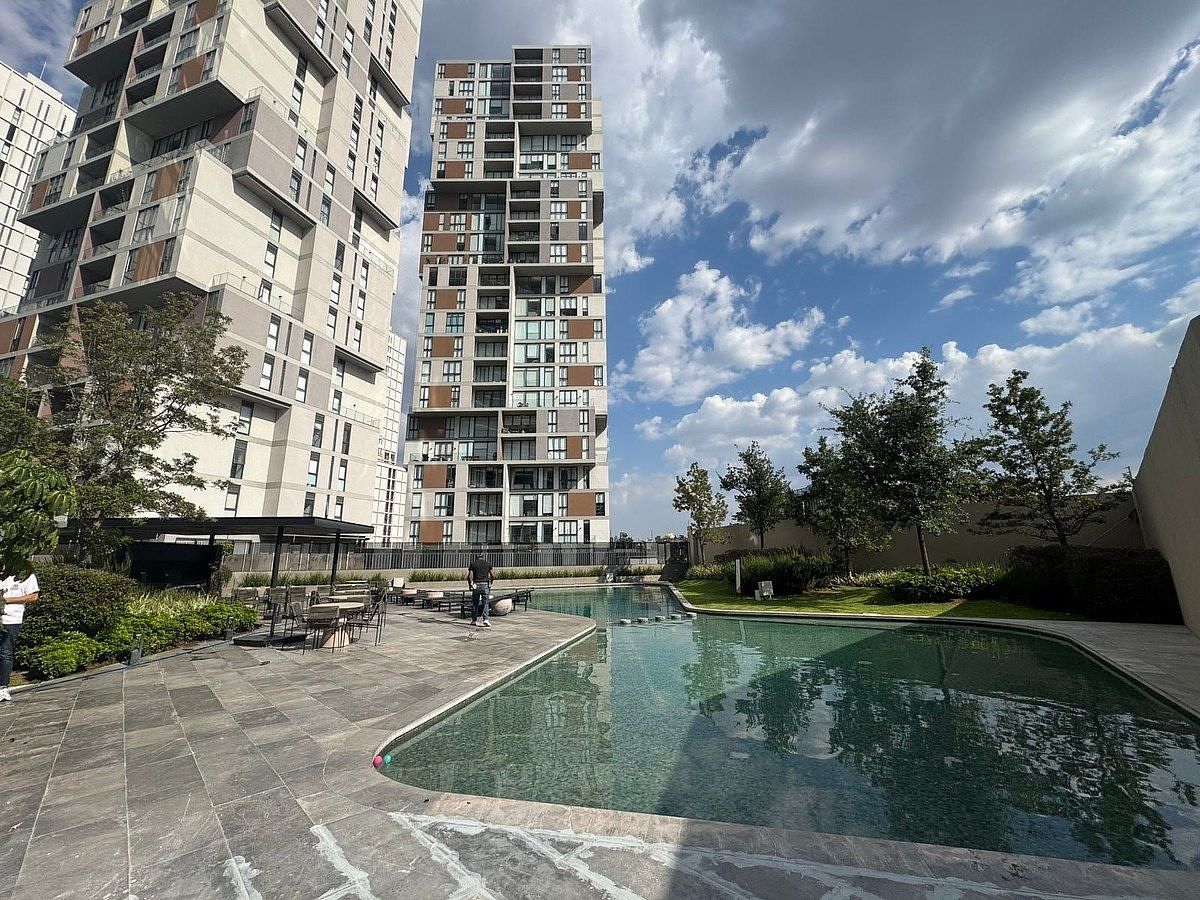 Departamento Amueblado en Venta y Renta, Torre West en Ventura., foto 1 de 22