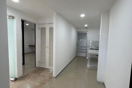 Excelente espaço comercial para alugar 125 m² na Col. México, Mérida