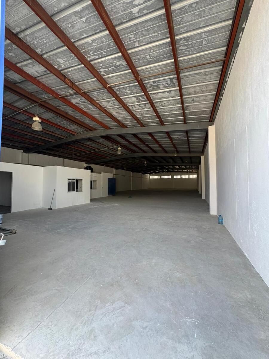 Bodega comercial en Leandro Valle, Mérida, foto 2 de 6