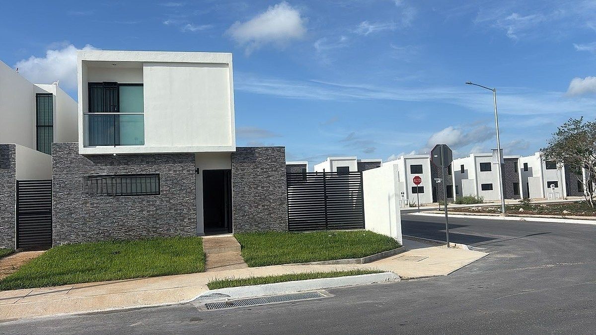 House for rent in Merida 2 bedrooms, photo 1 of 6