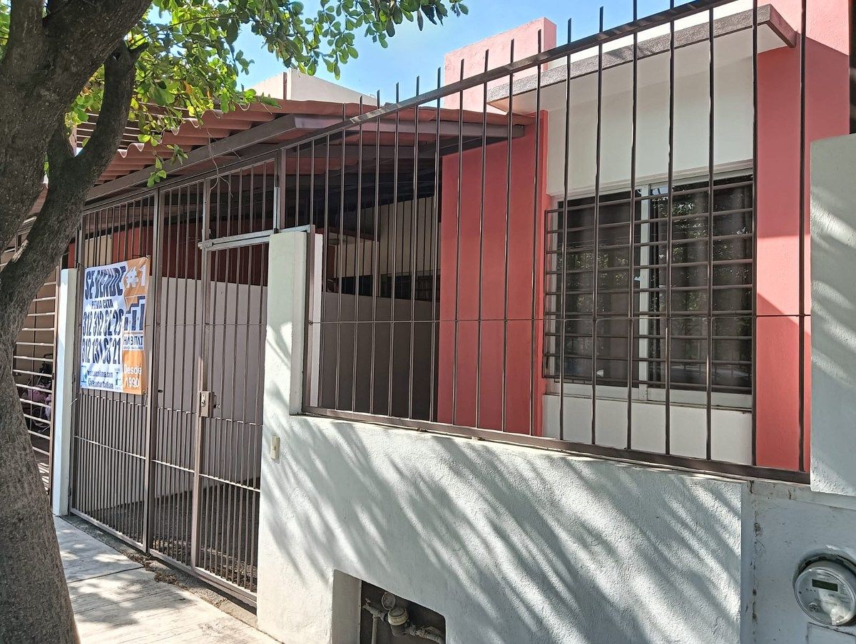 CASA EN VENTA EN VILLA DE ALVAREZ, COLIMA, foto 1 de 14