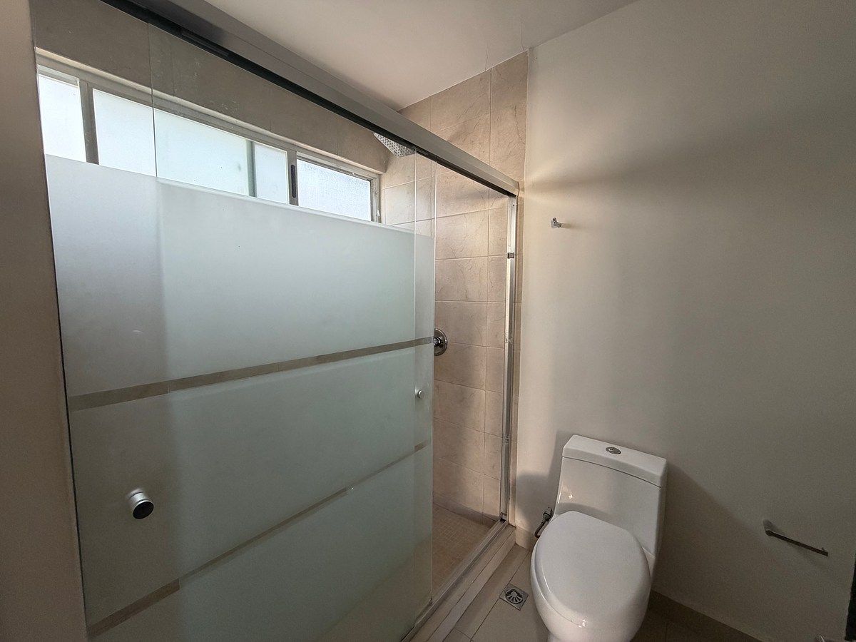 Casa en Cumbres Provenza, García, foto 13 de 18