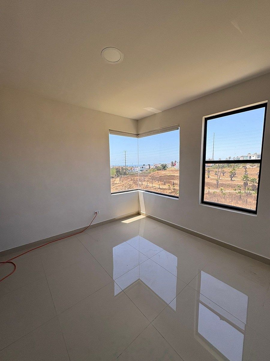 House in Real del Mar, Tijuana, photo 8 of 18