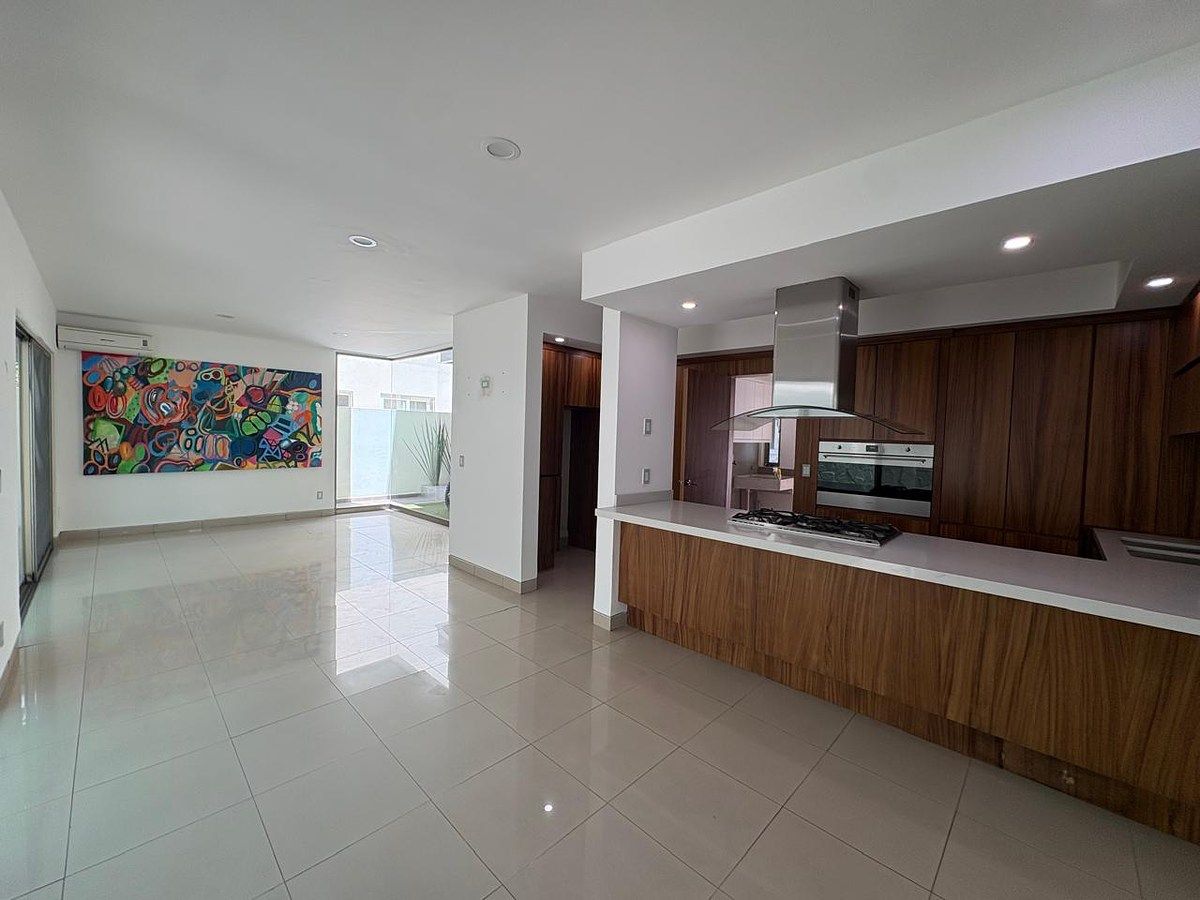 House in Solares, Zapopan, photo 3 of 28
