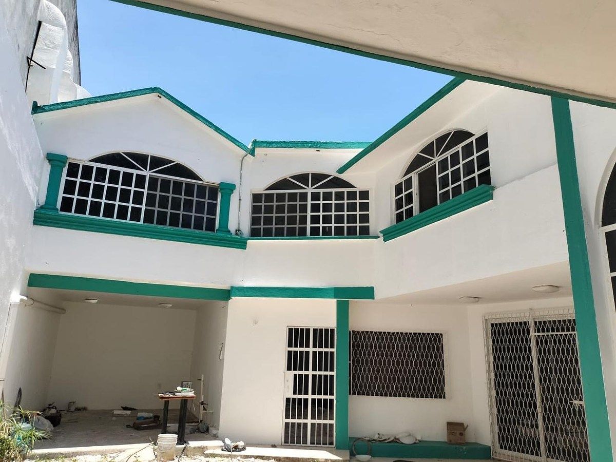 CASA EN VENTA, EN EL CENTRO DE LA CIUDAD!!!, foto 1 de 16