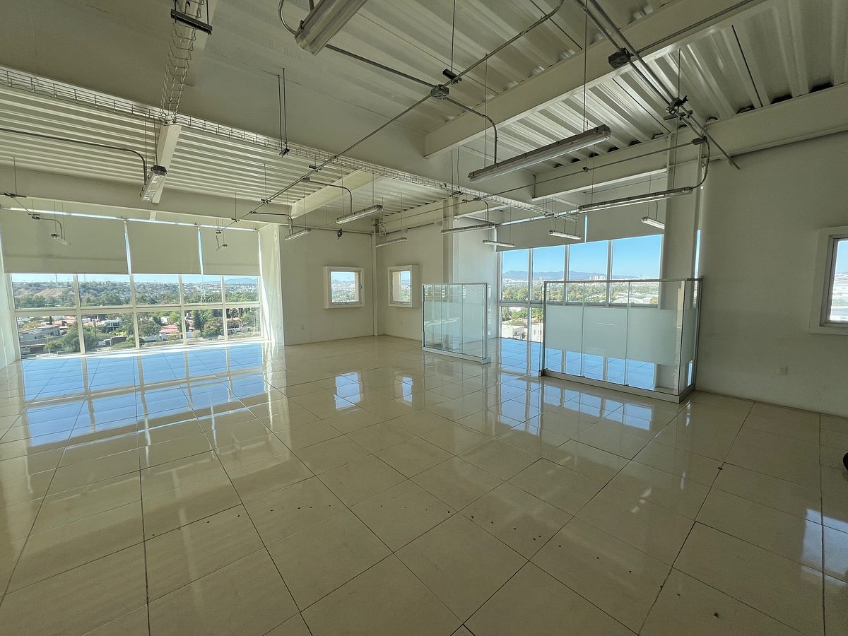 Sala Comercial em Jurica, Querétaro, foto 3 de 21