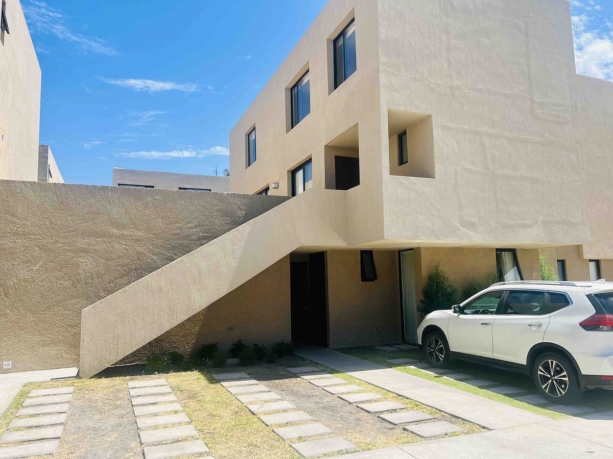 Casa en renta en Altos Juriquilla Queretaro, foto 1 de 11