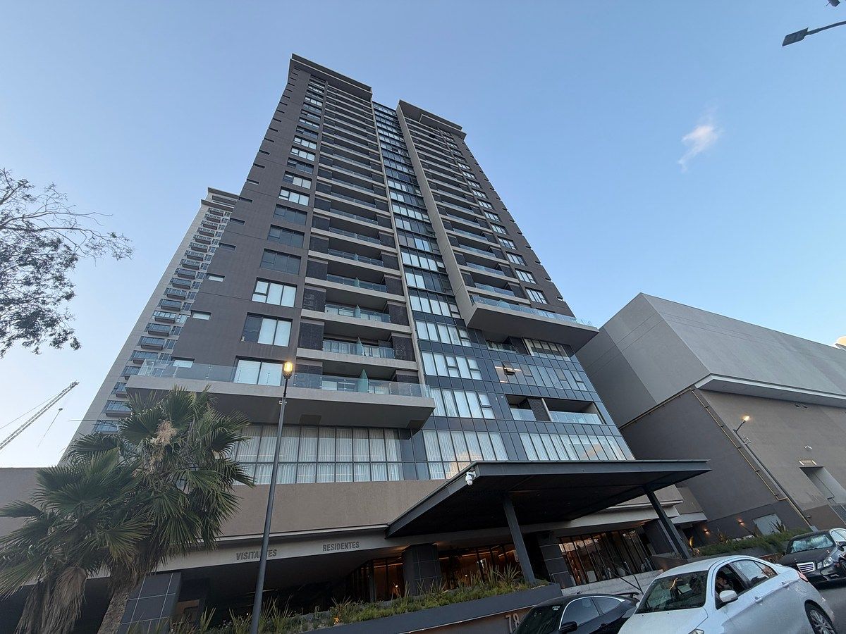 SALE | APARTMENT IN LANDMARK TOWER 1, photo 1 of 8
