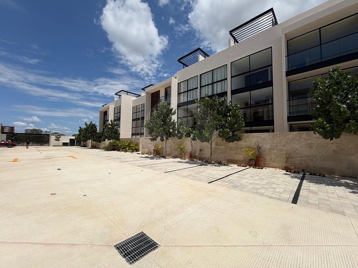 Venta de Departamento en Temozón Norte, photo 1 of 18