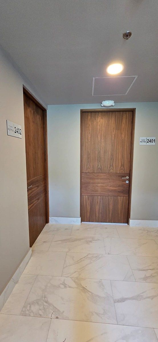 Puerta de Departamento, foto 16 de 17