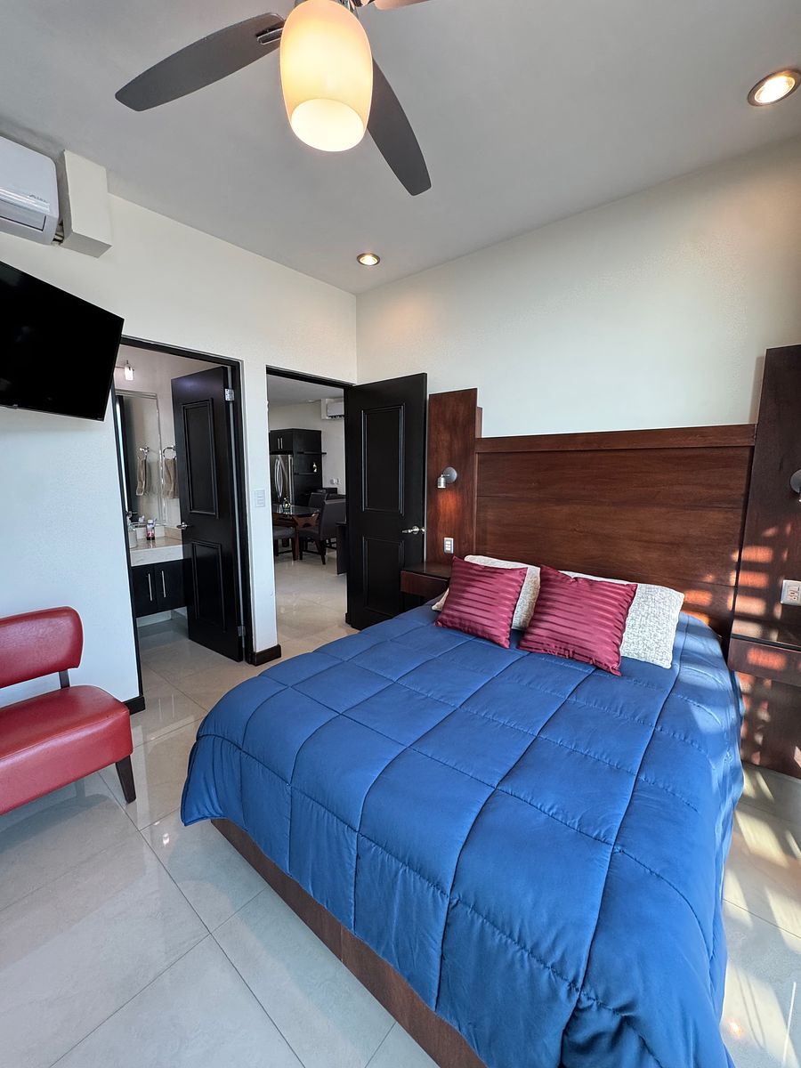 Recamara principal, photo 7 of 17