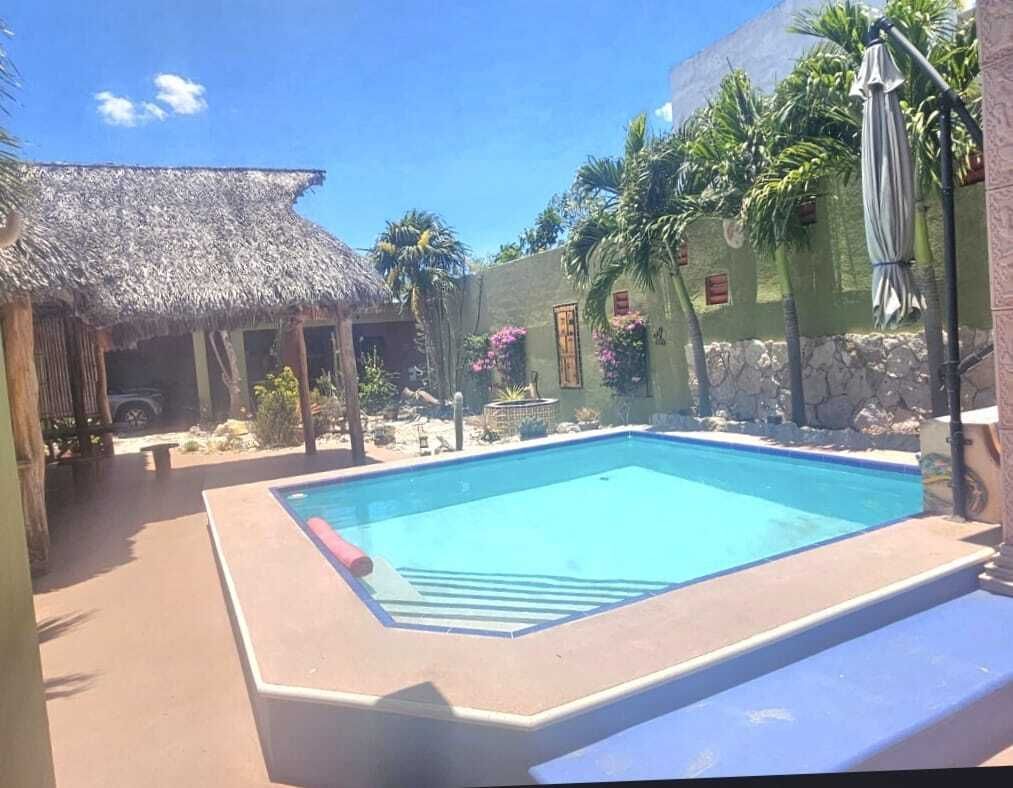 Casa a 70 metros del mar, totalmente Amueblada y Equipada en venta en Progreso, foto 1 de 24