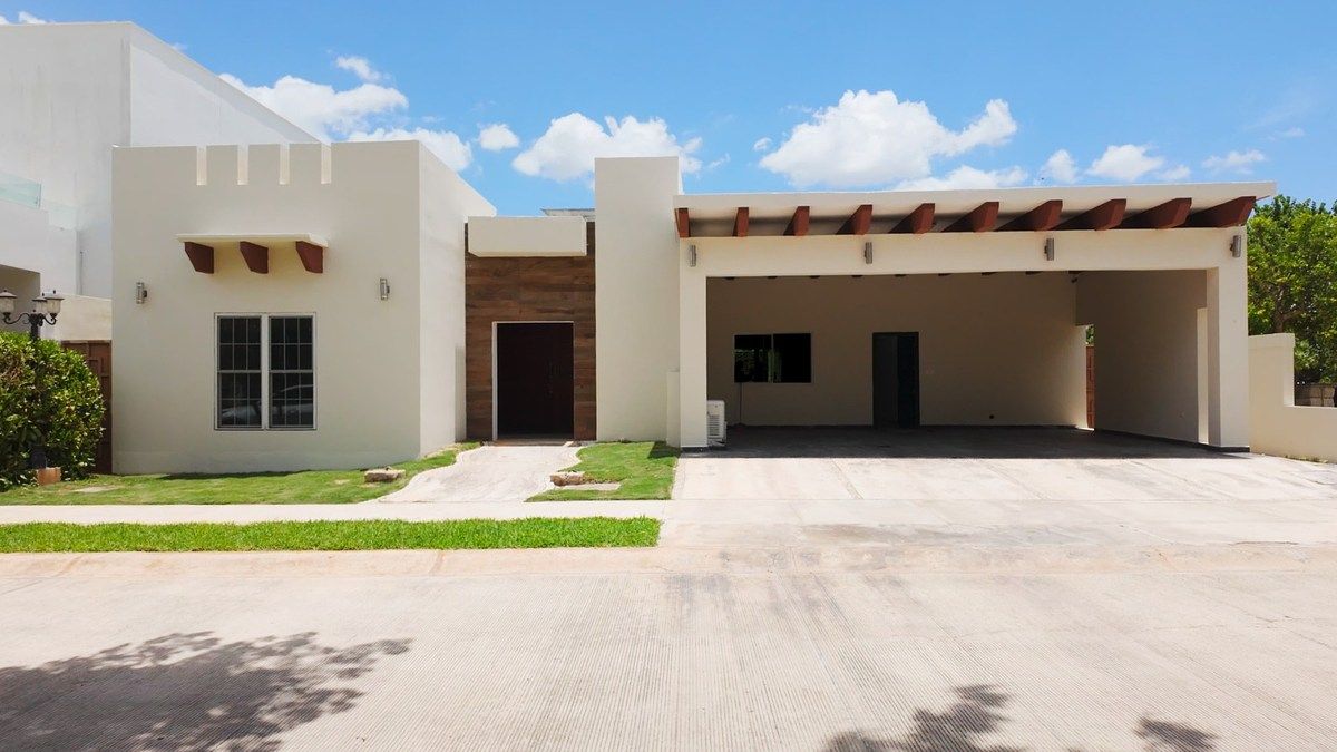 House in Gated Community in Temozón Norte, Mérida, photo 2 of 49