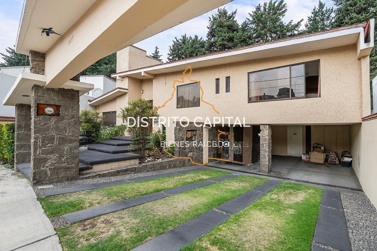 House in Gated Community in San Carlos, Metepec, photo 2 of 14