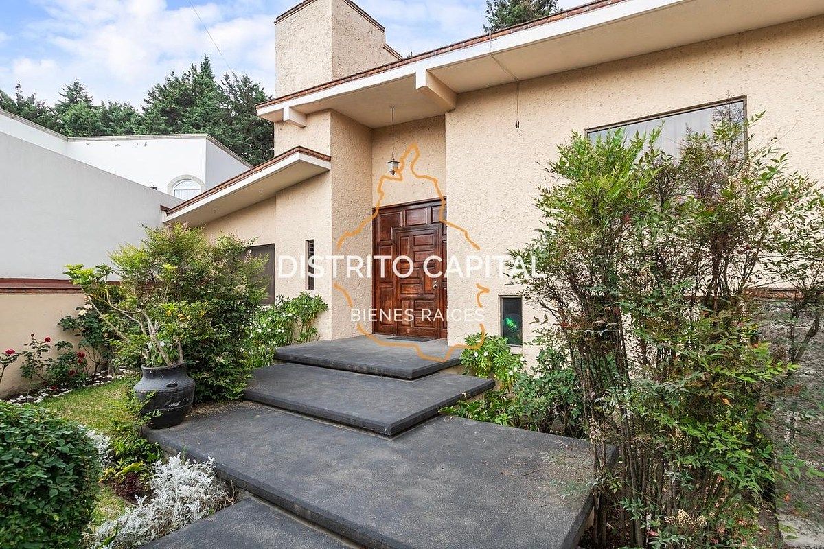 House in Gated Community in San Carlos, Metepec, photo 3 of 14