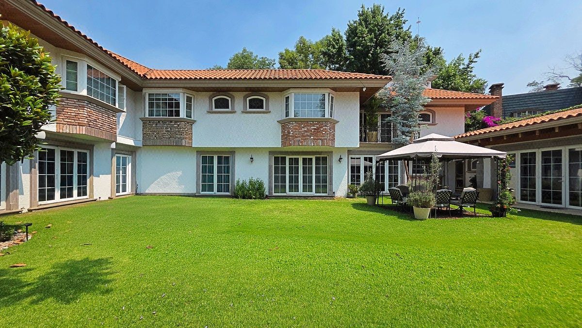 Casa en Venta en JARDINES DEL PEDREGAL