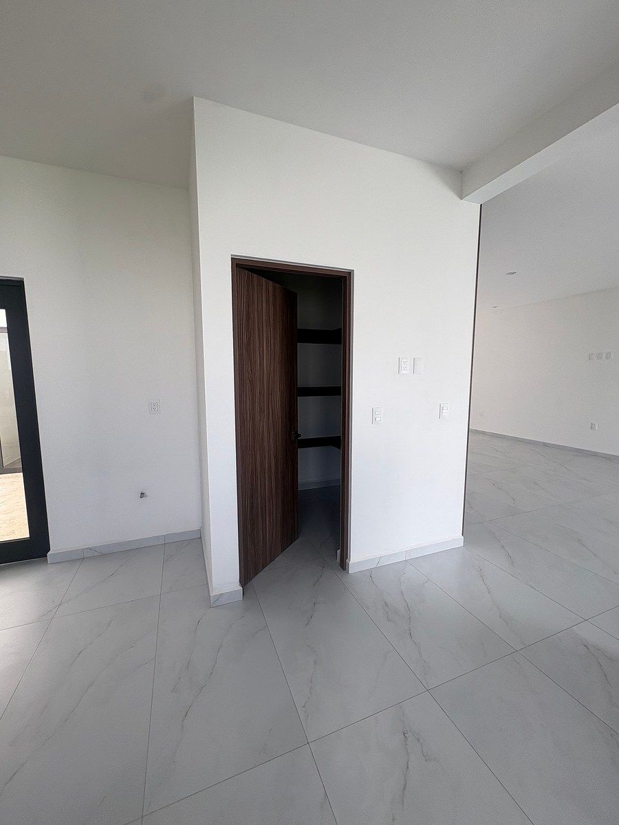 House in Gated Community in Cañadas del Lago, Corregidora, photo 18 of 33