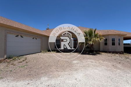 PRECIOSA CASA EN VENTA CON ACABADOS DE LUJO