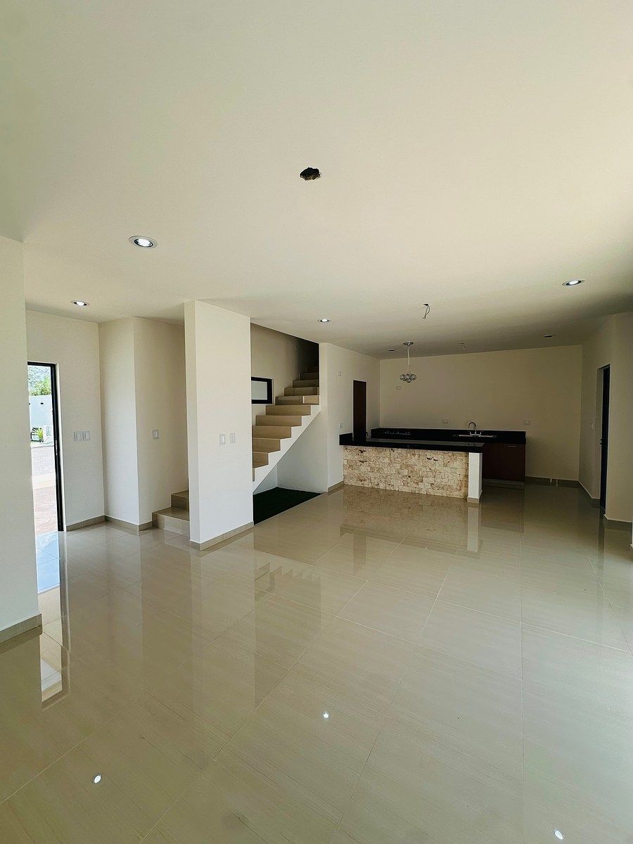 Casa em condomínio fechado em Sitpach, Mérida, foto 3 de 20