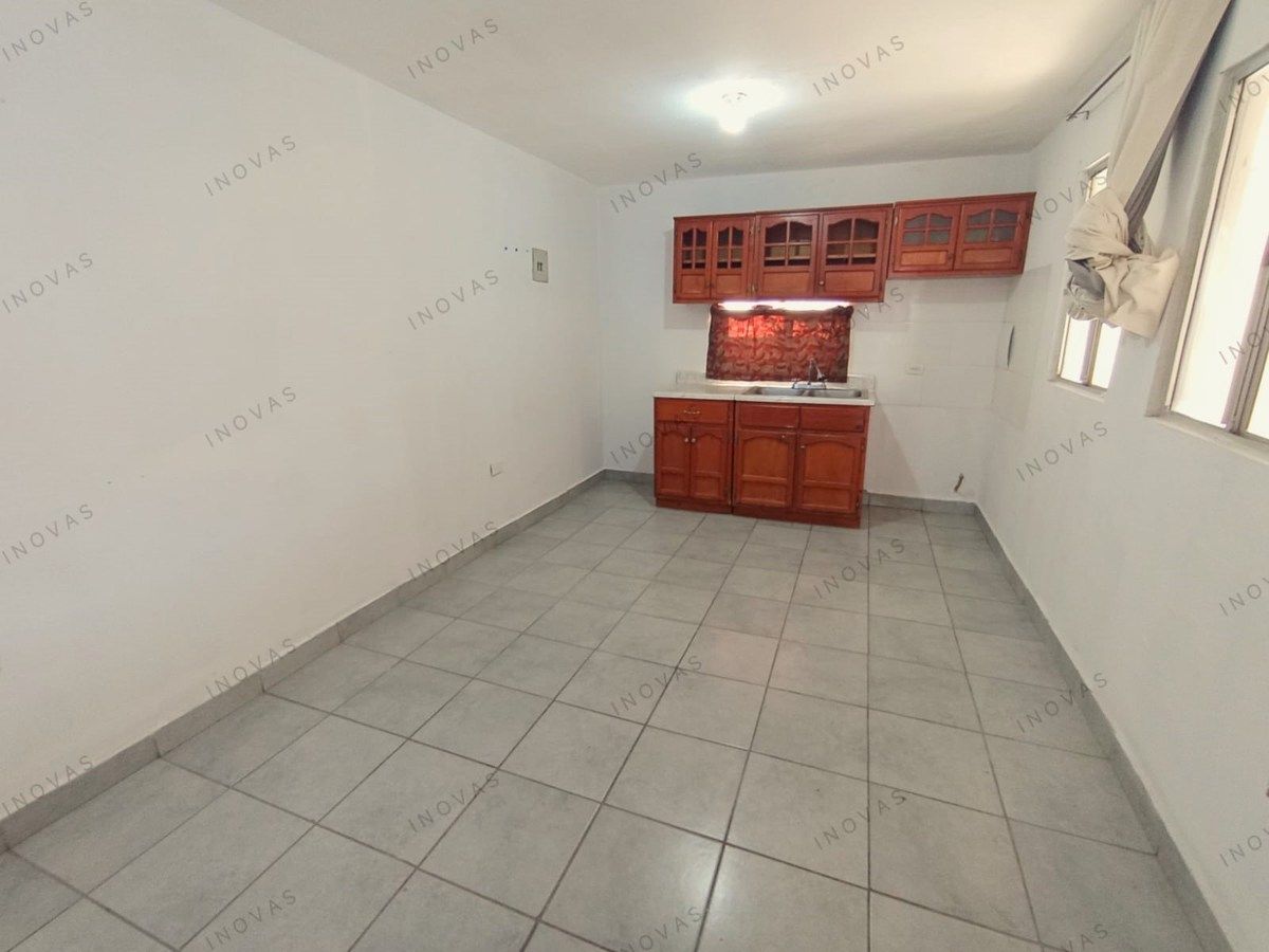 House in Villa Residencial del Bosque, Tijuana, photo 2 of 10