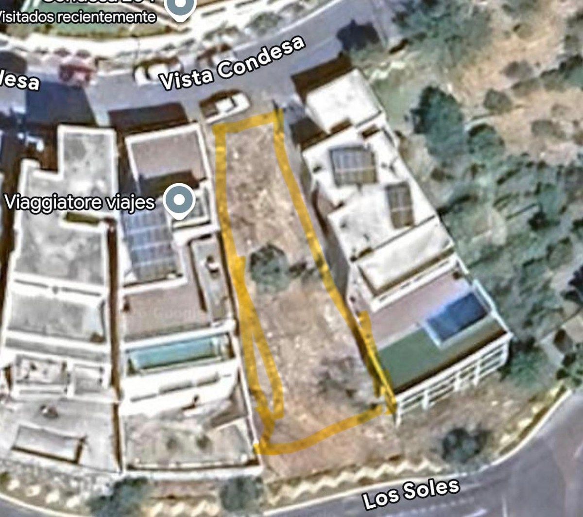 Terreno descendente en venta Col. Vista Real, photo 1 of 4