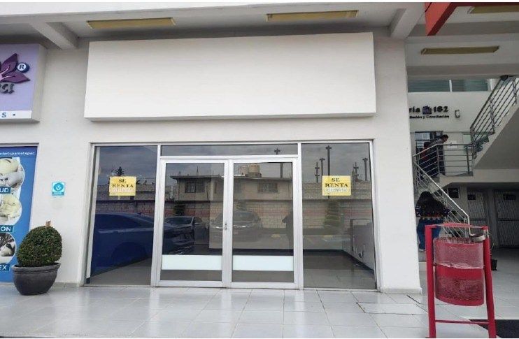 Local en centro comercial en Bellavista, Metepec, foto 3 de 3