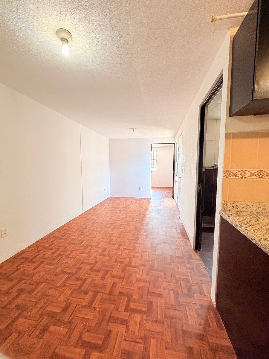 Casa en condominio en Eduardo Loarca, Querétaro, foto 4 de 8