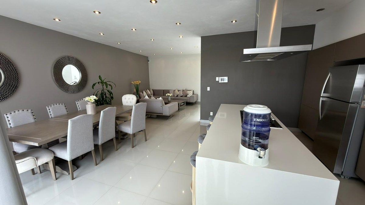 House in Gated Community in Altozano, Morelia, photo 4 of 29
