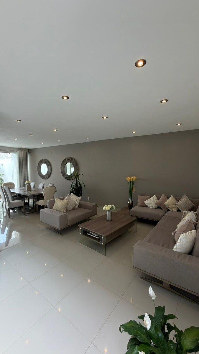 House in Gated Community in Altozano, Morelia, photo 3 of 29