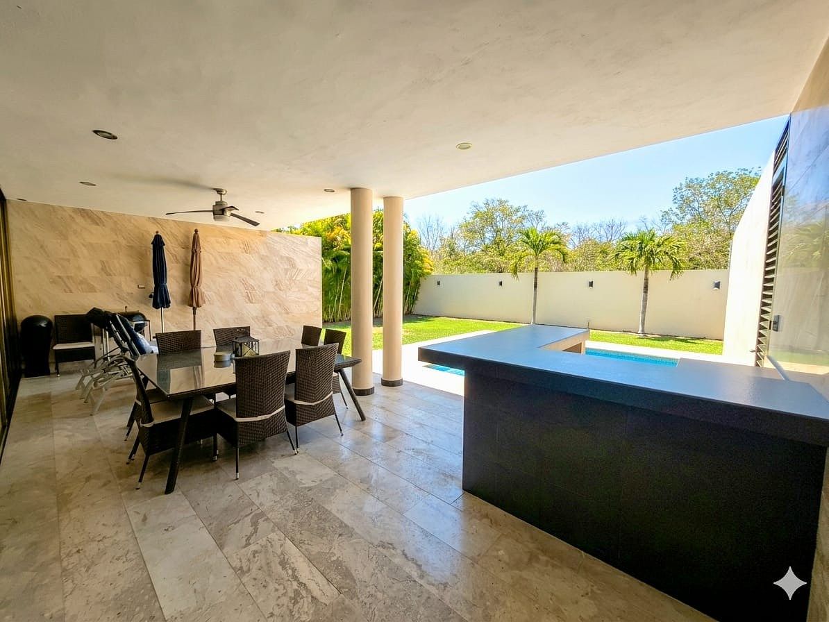 House in Yucatán Country Club, Mérida, photo 7 of 17