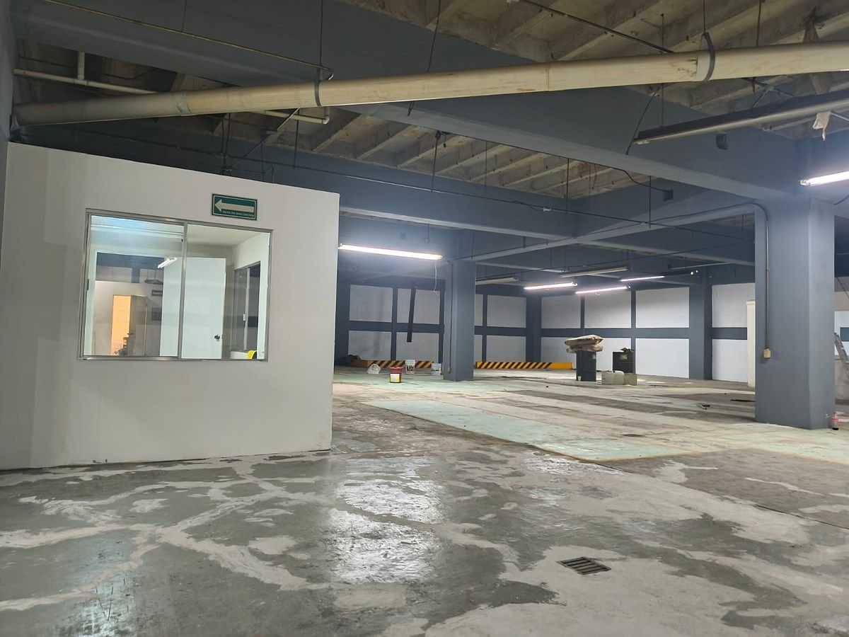 Bodega comercial en San Luís Tlatilco, Naucalpan de Juárez, foto 18 de 23