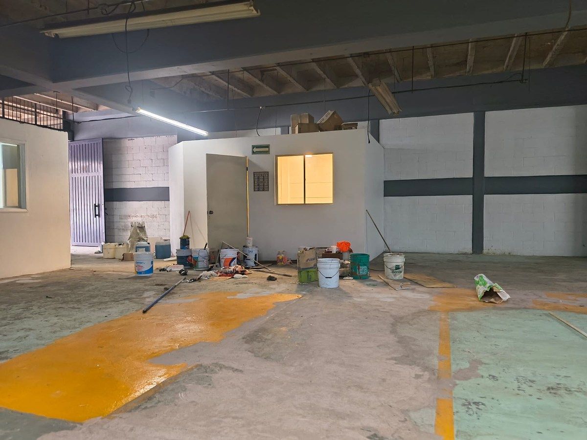 Bodega comercial en San Luís Tlatilco, Naucalpan de Juárez, foto 13 de 23