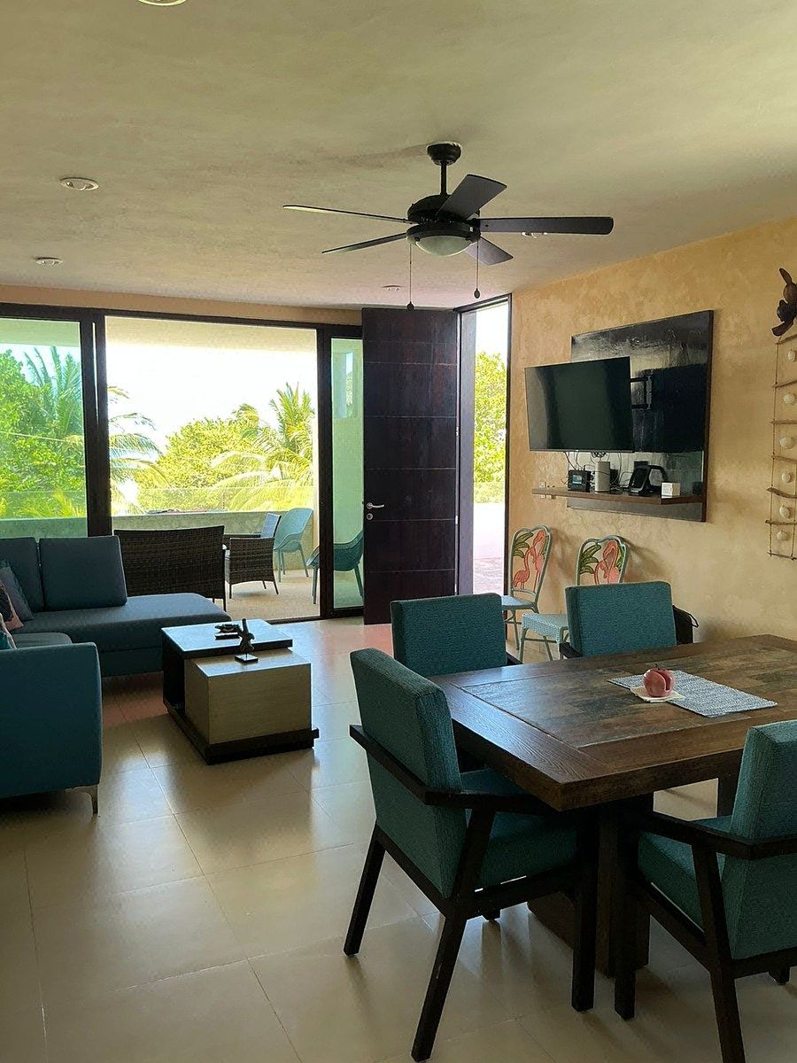 Apartment for sale - Furnished in 2nd Row from the Beach - Progreso, photo 1 of 17