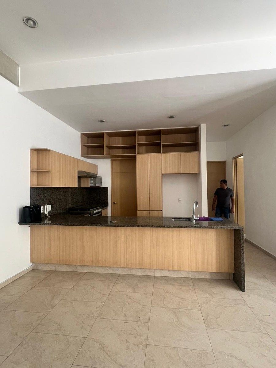 Apartment in Ladrón de Guevara, Guadalajara, photo 4 of 21