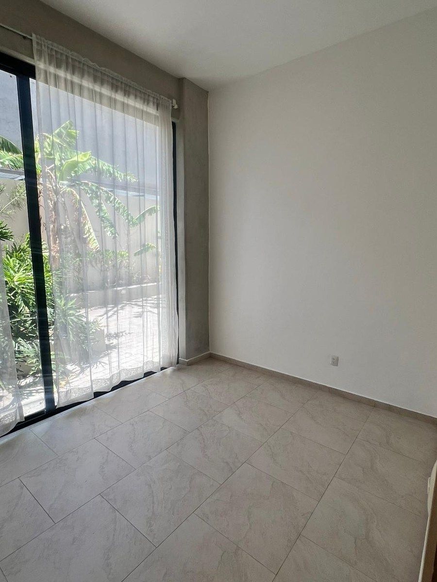 Apartment in Ladrón de Guevara, Guadalajara, photo 8 of 21