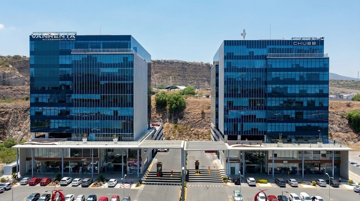 Amueblada, corporativo premium. - 1